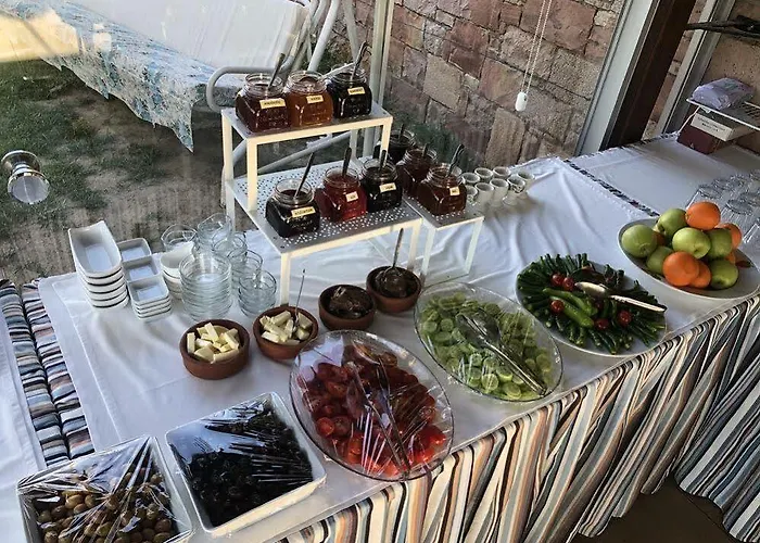 Cunda Vrodi Hotel Ayvalı